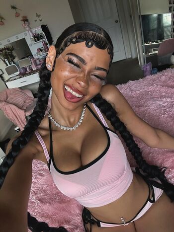 Lyjune leaked private photo uncensored HD quality