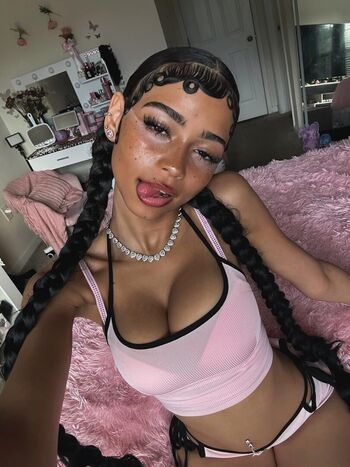 Lyjune leaked private photo uncensored HD quality