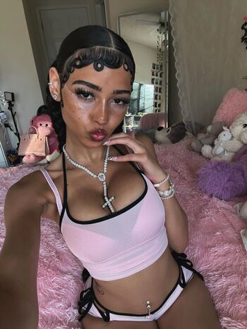 Lyjune leaked private photo uncensored HD quality