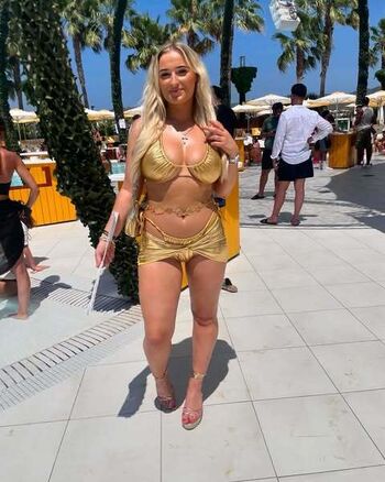 Abbeym r x leaked private photo uncensored HD quality