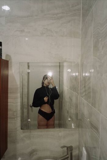 Abisicari leaked private photo uncensored HD quality