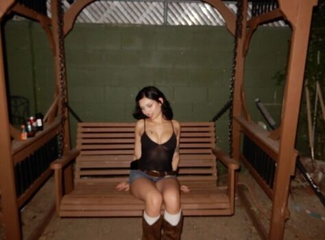 Aconitumlilah page leaked private photo uncensored HD quality