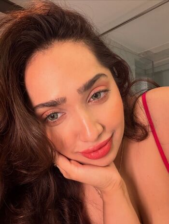 Aditi mistry  page leaked private photo uncensored HD quality