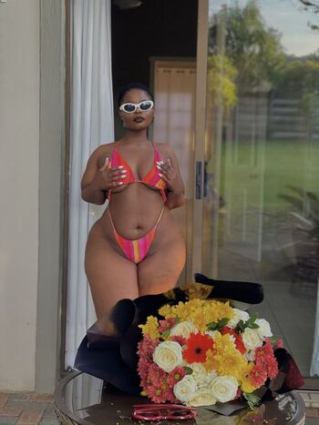 African booty meat page leaked private photo uncensored HD quality
