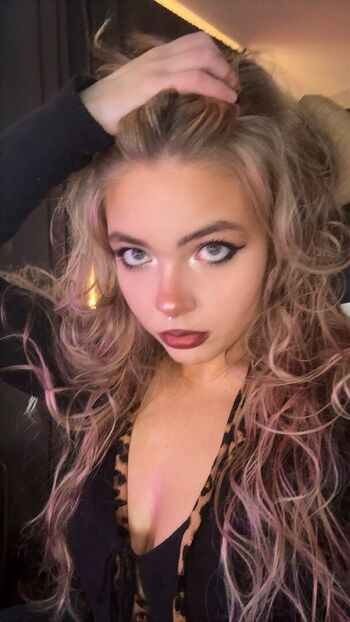Aiiygatorz page leaked private photo uncensored HD quality