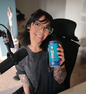 Aileensenpaireacts page leaked private photo uncensored HD quality