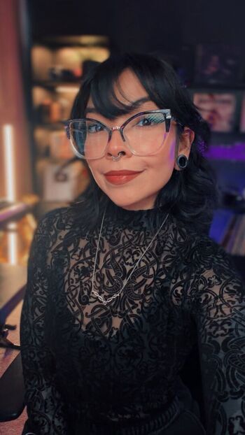 Aileensenpaireacts page leaked private photo uncensored HD quality