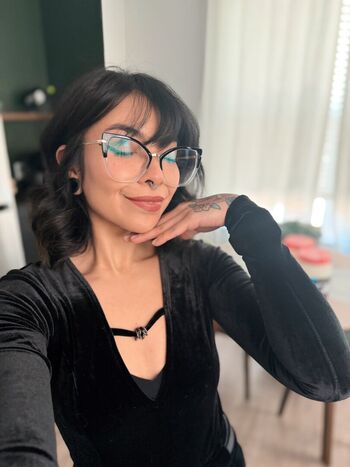 Aileensenpaireacts page leaked private photo uncensored HD quality