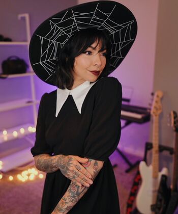 Aileensenpaireacts leaked private photo uncensored HD quality