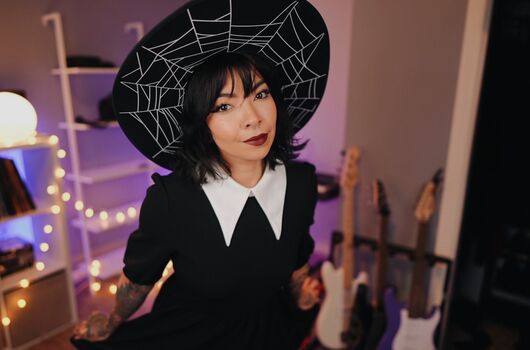 Aileensenpaireacts leaked private photo uncensored HD quality