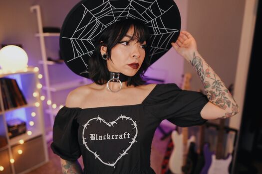 Aileensenpaireacts leaked private photo uncensored HD quality