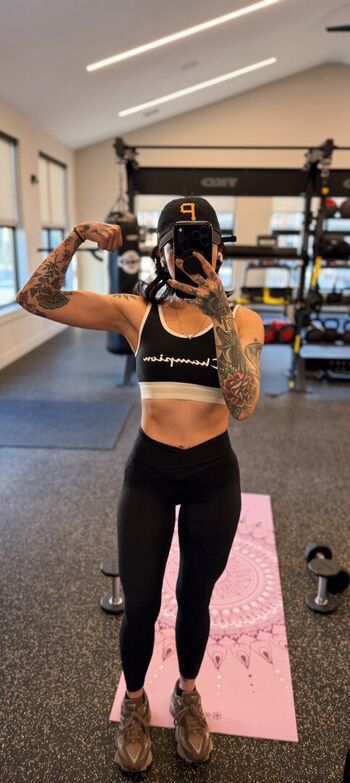 Aileensenpaireacts leaked private photo uncensored HD quality