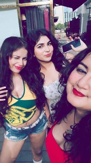 Akiksha kashyap leaked private photo uncensored HD quality