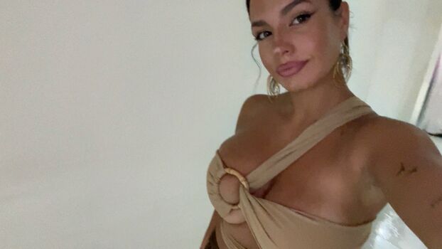 Albaagdiazz leaked private photo uncensored HD quality