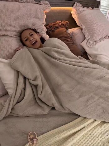 Alessandra liu  page leaked private photo uncensored HD quality