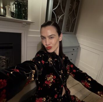 Alexa chung page leaked private photo uncensored HD quality