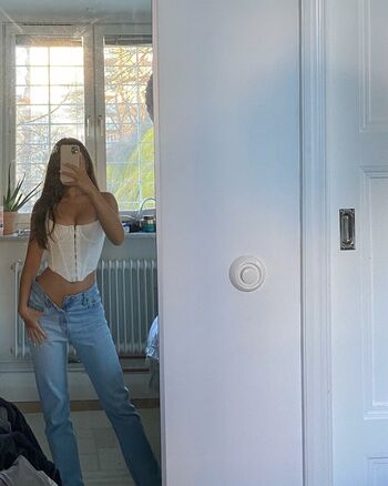 Alexandra carlsson page leaked private photo uncensored HD quality