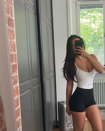 Alexandra carlsson page leaked private photo uncensored HD quality