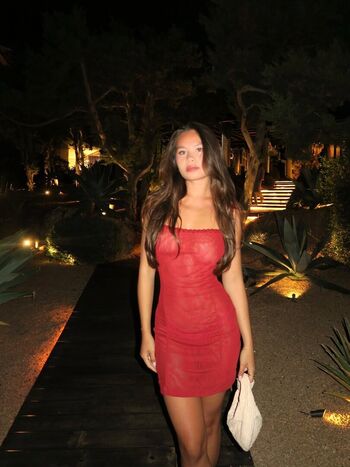 Alexandra carlsson page leaked private photo uncensored HD quality