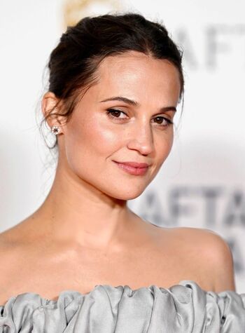 Alicia vikander page leaked private photo uncensored HD quality