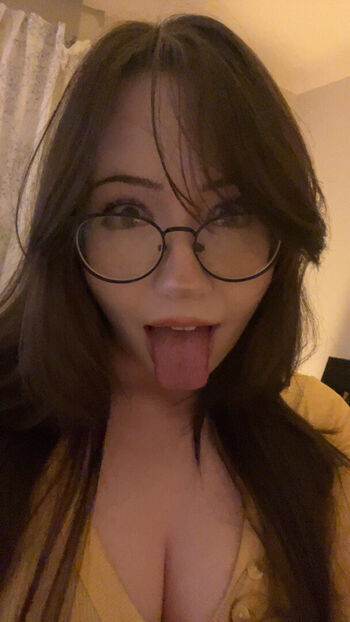 Aliciajade page leaked private photo uncensored HD quality