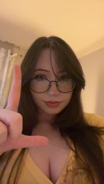 Aliciajade page leaked private photo uncensored HD quality