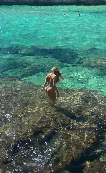 Alinahrndz leaked private photo uncensored HD quality