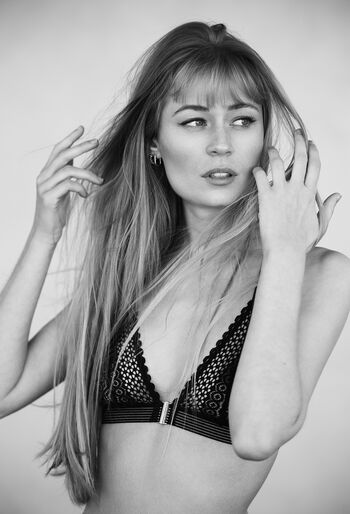 Alix robillart leaked private photo uncensored HD quality