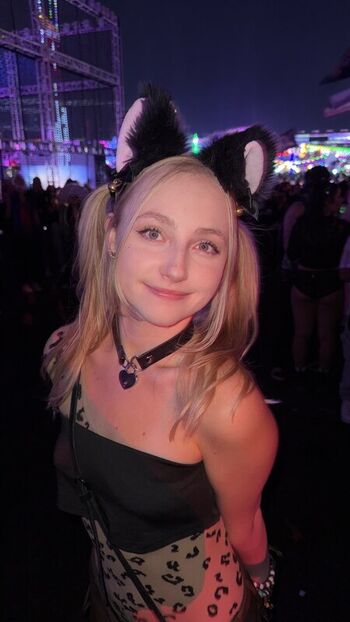Allthingsbunnyy leaked private photo uncensored HD quality