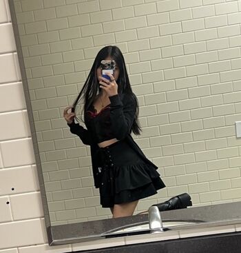 Alrightcarina page leaked private photo uncensored HD quality