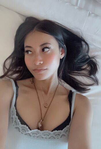 Alrightcarina page leaked private photo uncensored HD quality