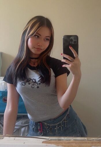 Alrightcarina page leaked private photo uncensored HD quality
