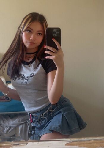 Alrightcarina page leaked private photo uncensored HD quality