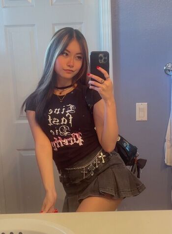 Alrightcarina page leaked private photo uncensored HD quality