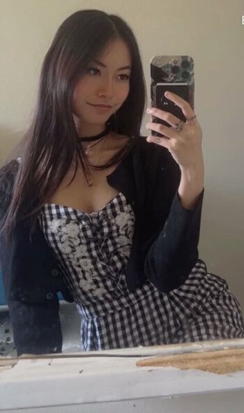 Alrightcarina page leaked private photo uncensored HD quality