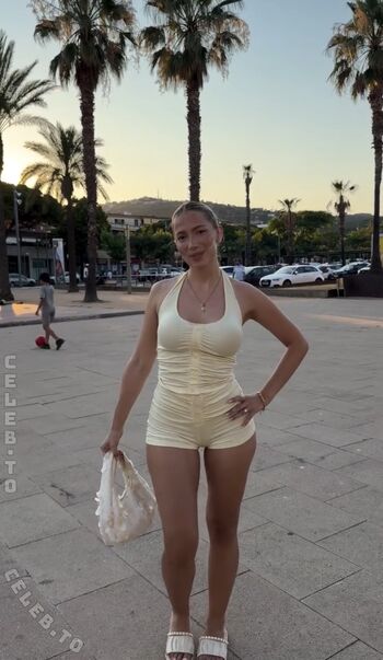 Amanda c emilia leaked private photo uncensored HD quality