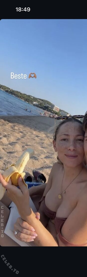 Amanda c emilia leaked private photo uncensored HD quality
