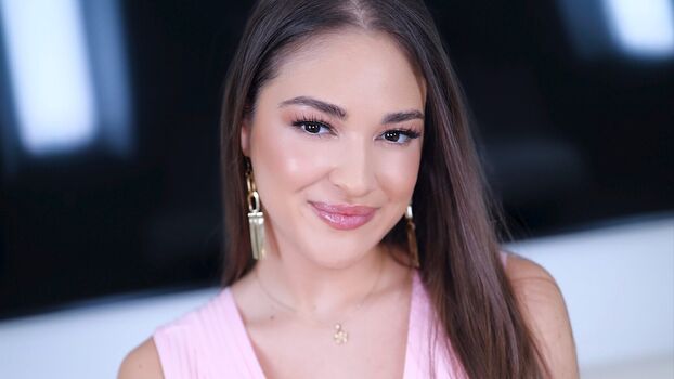 Amateur allure page leaked private photo uncensored HD quality