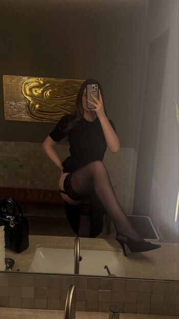 Anastasia elle leaked private photo uncensored HD quality