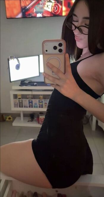 Andy batiz leaked private photo uncensored HD quality