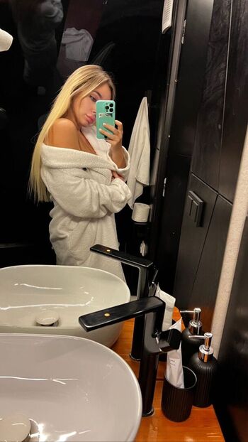 Anna kostenko page leaked private photo uncensored HD quality