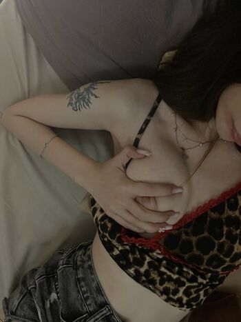 Anniemalfarm leaked private photo uncensored HD quality