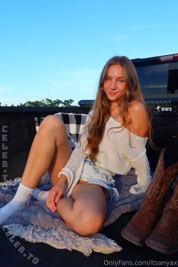 Anya lacey  page leaked private photo uncensored HD quality