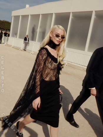 Anya taylor joy  page leaked private photo uncensored HD quality
