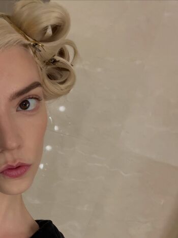Anya taylor joy  page leaked private photo uncensored HD quality