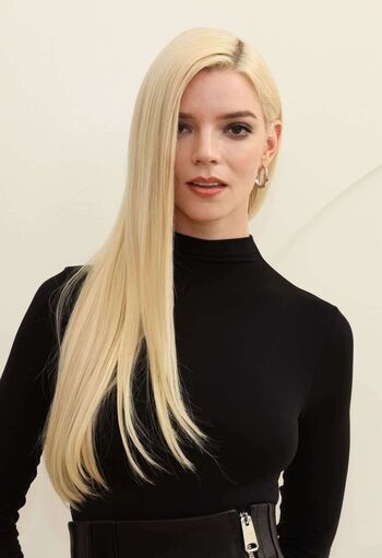 Anya taylor joy  page leaked private photo uncensored HD quality