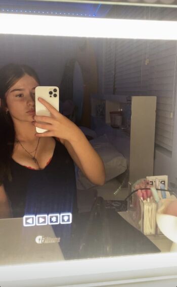 Ari corr leaked private photo uncensored HD quality