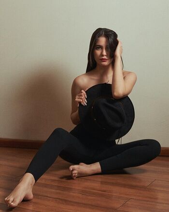 Ariadna bustos page leaked private photo uncensored HD quality