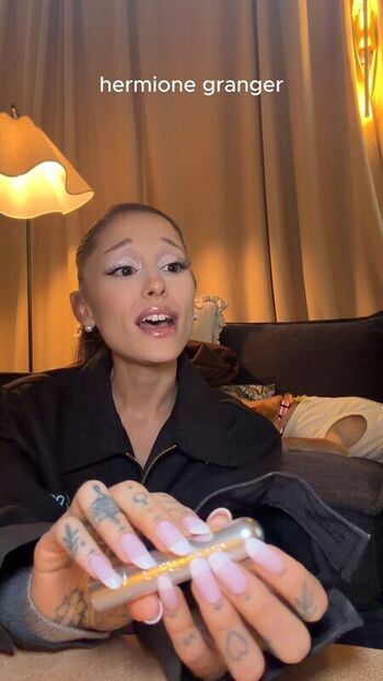 Ariana grande leaked private photo uncensored HD quality