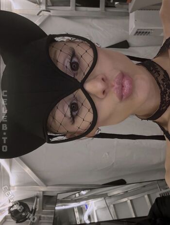 Ariana grande leaked private photo uncensored HD quality